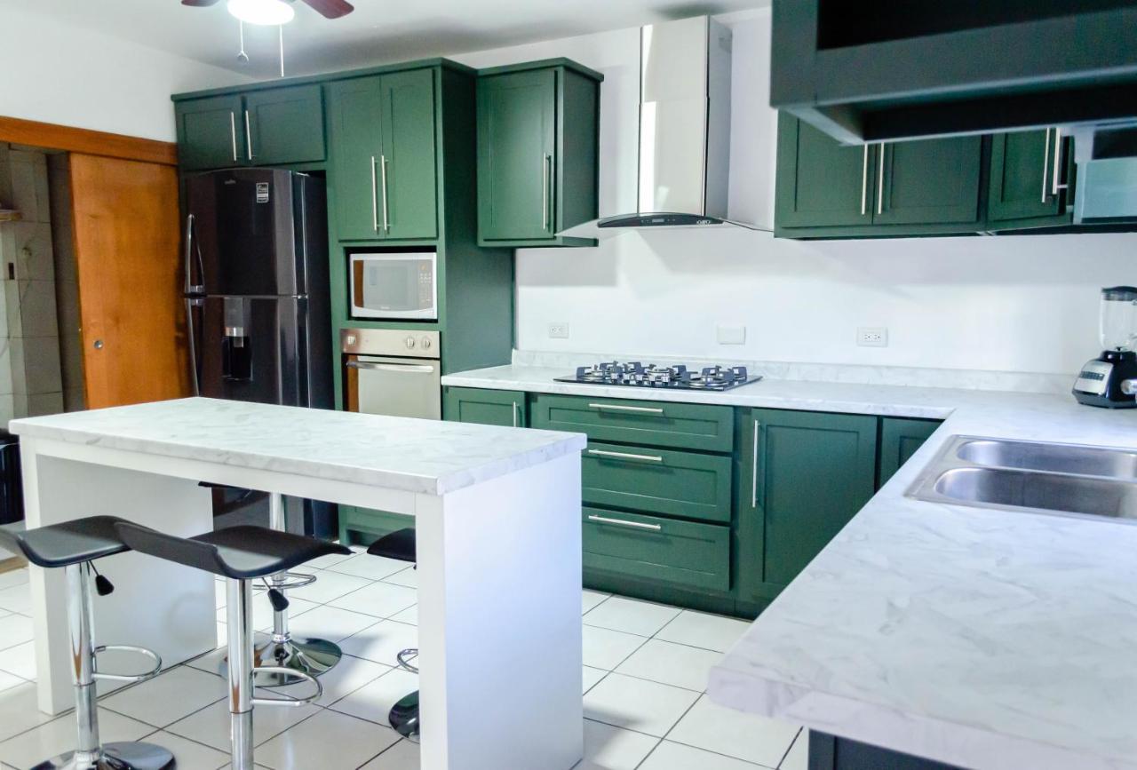 Alojamiento Completo 3 Habitaciones Чиуауа Екстериор снимка